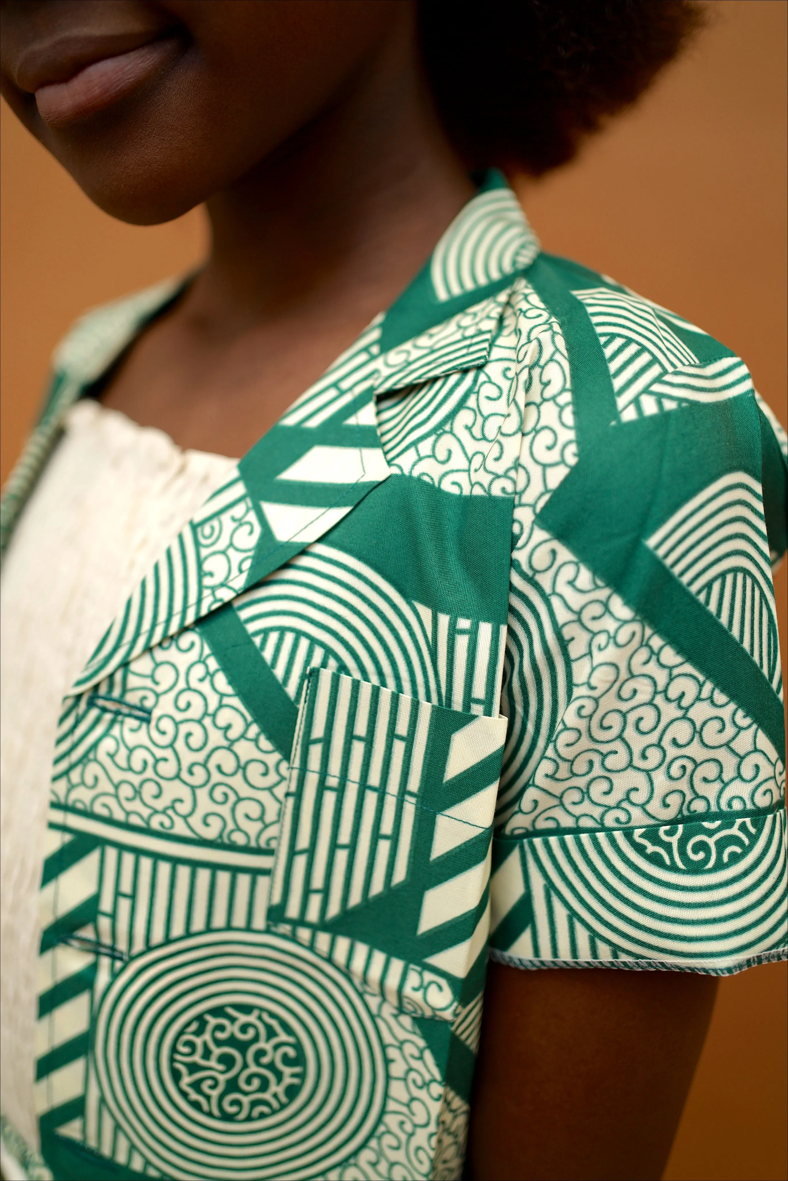 Temi Shirt | Geo Swirl Print